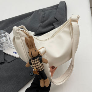 Casual Soft Leather Dumpling Shape Crossbody Bag Single Shoulder Moon Tooth Commuting Armpit Bag Ladies Fashion Accessory