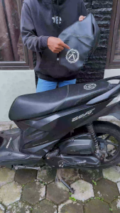 Kulit Jok Motor AKNA Fortunate Jaitan Tengah X Catur 3D Tebal Empuk Universal Matic & Bebek Javastore 8