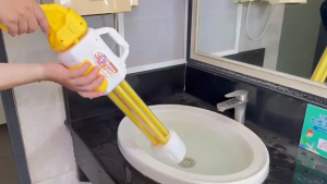 Water Pump 3 Holes / 5-Holes Water Pump Blaster Machine Long Distance Spray With Large Capacity Kids Outdoor Play Toys 大容量水枪 *READY STOCK*