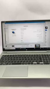 Laptop HP ProBook 450 G8 Core i5 1135G7/ 8GB/ 256GB SSD( Intel Iris Xe Graphics/ 15.6inch Full HD/ Windows 11 Home/ Silver/ Vỏ nhôm)