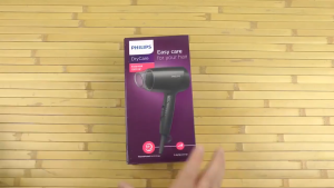 Máy Sấy Tóc PHILIPS BHC010/10 - BHC010/00 - HP8108/00 Công Suất 1200W Tự Ngắt Khi Quá Nhiệt 3 Chế Độ Sấy Khô Thiết kế Gấp Gọn