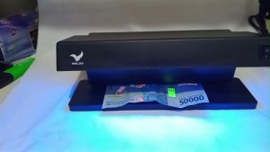 Alat deteksi uang palsu/Money detector/ alat tes uang