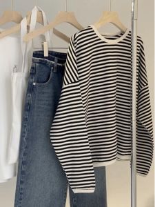 Spring Autumn 2025 New Style Womens Loose Fit Long Sleeve Crew Neck Sweatshirt Thin Versatile Casual Top Trendy Striped Pattern