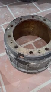 Tăm bua sau 13T 410 225 280 28 lắp cho xe ô tô tải nặng 13 tấn