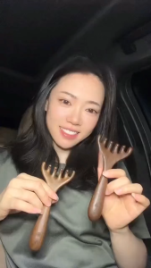 Six-claw Acupoint Scraping Tool Neck Lifting Scraping Facial Massager