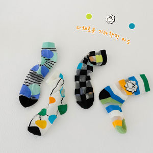 ถุงเท้ายาวสไตส์ญี่ปุ่น น่ารัก สดใสมาก มีให้เลือก 3 ลาย cute สุดๆ ถุงเท้าเด็ก ถุงเท้าเด็กเกาหลี Japanese style childrens socks are suitable for boys and girls