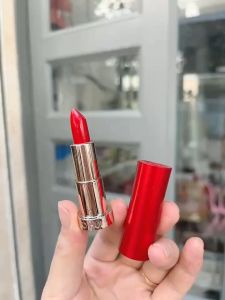 Son Môi Màu Đỏ Tươi OHUI Rouge Real Red Rw15 Mini 1.3g - Độ Bền Màu Cao Dưỡng Ẩm Và Mang Lại Sắc Đỏ Rực Rỡ