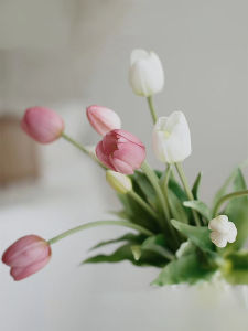 Mori Space Tulip Artificial Flower Living Room Table Decorations Fake Flower Picnic Flower Shooting Ornamental Flower Bionic Green Plant