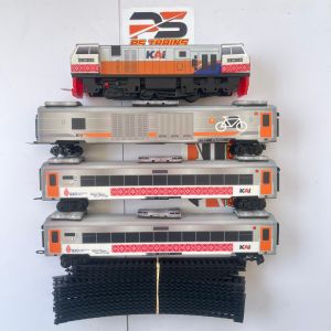 EXCLUSIVE MESIN MAINAN KERETA API CC206 Livery G20