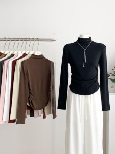 เสื้อยืดคอกลมแขนยาวทรงสลิมฟิตสำหรับผู้หญิง สีดำ ฤดูใบไม้ร่วง/ฤดูหนาว เสื้อชั้นในรัดเอว ทรงเข้ารูป ทรงเข้ารูป แฟชั่นผู้หญิง