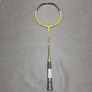 RAKET BADMINTON YONEX  SATU SET ISI 2 PCS SIAP PAKAI