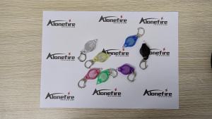Alonefire | Đèn LED Móc Khóa Đèn Mini Màu Trắng Đèn Pin Di Động Khẩn Cấp Đêm Đèn Pin Móc Chìa Khóa Cho Ba Lô Cắm Trại Đi Bộ Đường Dài - 1/10/50/100 Chiếc