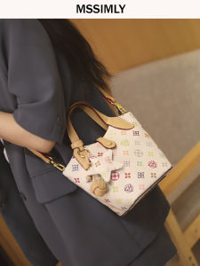 Elegant Bucket Bag Womens Fashion Crossbody Handbag Small Luxury Design Autumn Winter Stylish Tote Bag Soft PVC Material