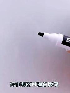 Bút Dạ Viết Bảng Trắng Ngòi 2.0mm Deli - Mực Đen/Xanh/Đỏ - 12 chiếc/Hộp - EU00120/EU00130/EU00140