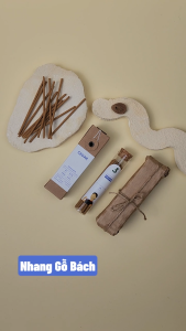 Nhang Thủ Công Gỗ Bách Cedar 3 Lành Hộp 30 Que 100 % Tự Nhiên Tặng Kèm Đế Chăm Không Hóa Chất Xông Thơm