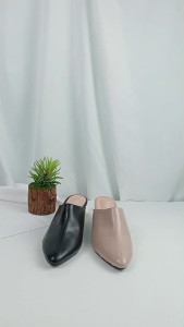 รองเท้าแฟชั่นหน้าสวมหัวแหลม 8AM - หนังนิ่ม พี้นนุ่ม สูง 2 นิ้ว ขนาดปกติ SM3363