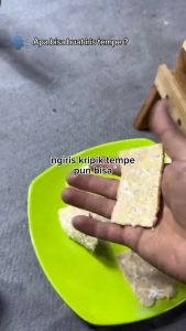 Pengiris Serbaguna Pengiris Bawang Merah kayu jati