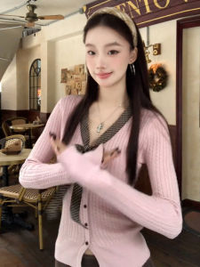 2025 New Korean Style V-Neck Plaid Knitted Sweater Womens Slim Fit Inner Wear Base Shirt Pink Autumn Winter Seasonal