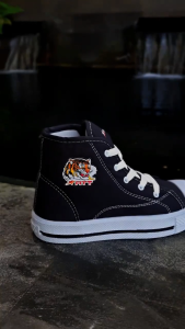 Pro att 25013 macan sepatu sekolah tali bots anak tk sneakers anak-anak sd smp kekinian 29-37