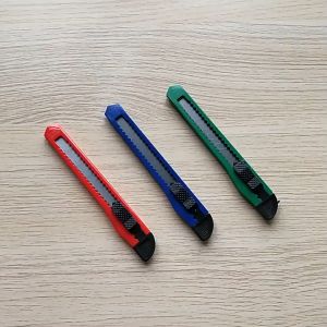 Dao rọc giấy lớn cầm tay lưỡi thép bản bén nhọn cán nhựa an toàn dao rạch trổ gọt giấy cắt vải dấy GA625