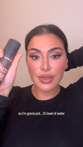 Huda Beauty Easy Bake Setting Spray with 16-Hour Wear