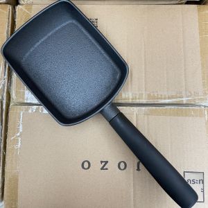 กระทะเหล็กหล่อแบบสี่เหลี่ยม กระทะนึ่งไข่ยูซี่ ไม่ติดก้น ไม่มีเคลือบ กระทะขนาดเล็กสำหรับใช้ในครัวเรือน