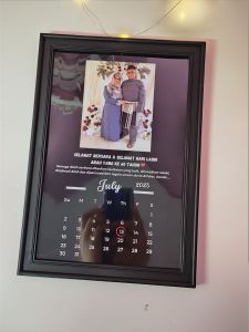 GIFT PHOTO FRAME CALENDAR FOR HER FOR HIM (FREE FRAME)