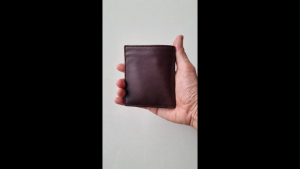 Ví Nhỏ Gọn 8.5x10cm - Đứng Màu NÂU Da Bò Nappa Hộp Đầy Đủ