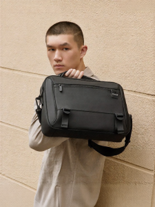 Pierre Cardin | Business Casual Simple Crossbody Bag