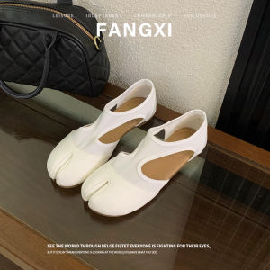 Unique Design Pig Toe Shoes Slip On Flat Shoes