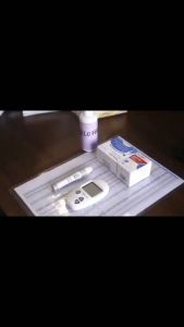 Máy Đo Đường Huyết Máy Đo Lượng Đường Trong Máu Tại Nhà Safe Accu tặng que đo và kim thử máu hàng cao câp