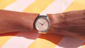 Swatch Beach Hour (SYXS160) Green 38mm Silicone Watch