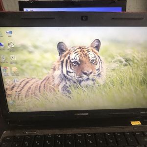 Laptop compaq presario CQ43 Windows 8 core i5 Ram 4G  Màn hình 14inch