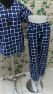 100K 4PCS ONE SET ANDIN MOTIF KOTAK DAN KARAKTER TERBARU-PIYAMA WANITA TERBARU