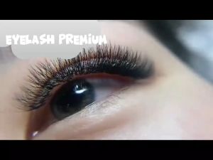 Yelix 3D W-Lashes Volume Russian: Peningkatan Volume Mata & Penataan Bulu Mata