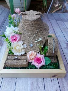 tempat perhiasan nikah