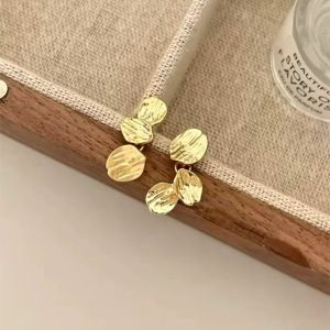 ต่างหู be your bag ก้านเงินแท้ S925 ใบไม้สีทอง Code 2090 (ฺB4)