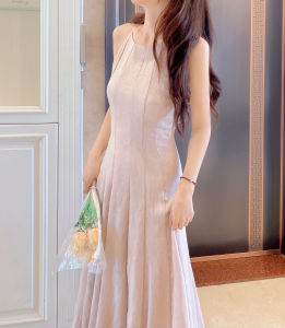 Ailin Chen Ai Lin ชุดเดรสสายเดี่ยวแขนกุดเปิดหลังคล้องคอจับจีบเนื้อสัมผัสดี