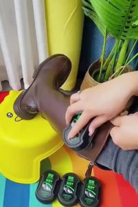 Hộp Mút Đánh Bóng Đồ Da - Miếng Lau Giày - Xi Đánh Giày Túi Xách Dây Nịch Sữa Chữa Các Vết Bong Tróc Đa Năng - Sáp Đánh Bóng Giày Xi Kem Đánh Đồ Da Sáp Lau Giày