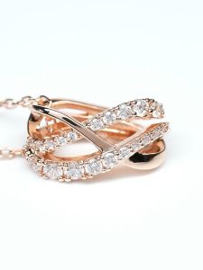 💖Swarovski💖Twist rose gold diamond pendant necklace S925 sterling silver womens fashion necklace hypoallergenic non-allergenic Valentines Day gift birthday gift for girlfriend best friend