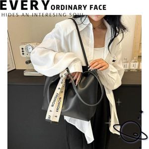 Wulove สินค้าเข้าใหม่ขายดี กระเป๋าแฟชั่นลำลองสะพายข้าง ใบใหญ่ งานสวย ทรงดี สาวๆสายแบกบอกเลยว่ารุ่นนี้ห้ามพลาด วัสดุกระเป๋าอย่างดี ราคาน่ารักสบายกระเป๋า ใครสนใจจิ้มตะกร้าเลย พร้อมส่งมาก