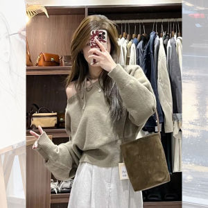 Korean Style Pink Hanging Neck One Shoulder Long Sleeve Knitted Sweater Womens Autumn Winter Low Neck Base Shirt Inner Low Collar Top