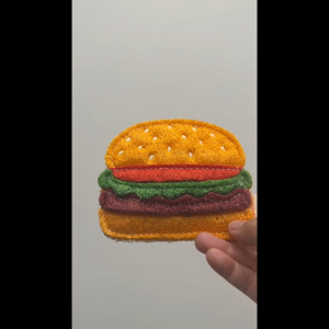 Kyndred Paws Loofah Dental Chew | Cheeseburger with Sesame Seeds
