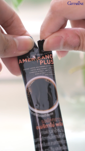 กาแฟดำ รอยัลคราวน์ อเมริกาโน่ พลัส กิฟฟารีน Royal Crown Americano Plus กาแฟคุมหิว ส้มแขก สารสกัดจากถั่วขาว แอล-คาร์นิทีน โครเมียม 20ซอง/ห่อ