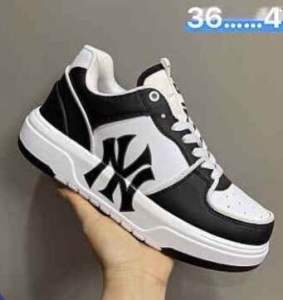 ✅รองเท้าผ้าใบMLNY กำลังขายดีผู้หญิงและผู้ชายเลย✅