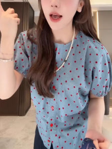 BINKAFENNY | เสื้อเชิ้ตแขนสั้นลายจุดสีฟ้าไซส์ใหญ่สำหรับผู้หญิง ทรงหลวม ลำลอง สไตล์เกาหลี ฤดูร้อน 2025 เสื้อเชิ้ตผู้หญิง