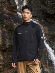 Moisture Wicking Breathable Outdoor Jacket