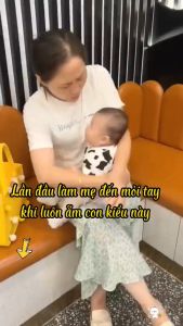 Địu vải cho bé dạng lưới thông thoáng  cho bé 0-36 tháng tuổi.