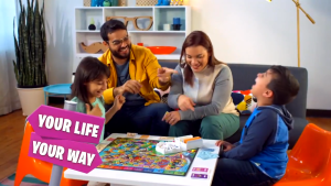 Authentic Hasbro Gaming The Game of Life Board Game Family Games Pegs Come in 6 Colors Family Board Games for 2 to 4 Players Family Gifts