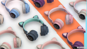 🎉𝐒𝐆 𝐋𝐨𝐜𝐚𝐥🎉Cute Cat Headphones Bluetooth 5.0 Earphone Foldable On-Ear Wireless Headset LED Light Volume Control Stereo